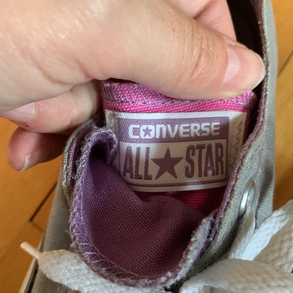 Converse US 6 - grey canvas outside (purple inside with pink tongue) - Picture 5 of 5